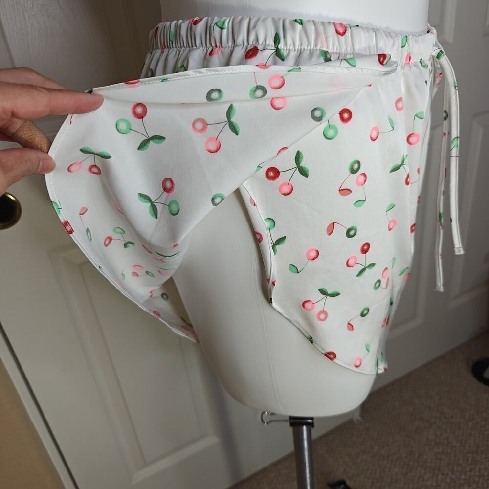 Colsie white cherry satin pajama tank short set sz L - Picture 6 of 14